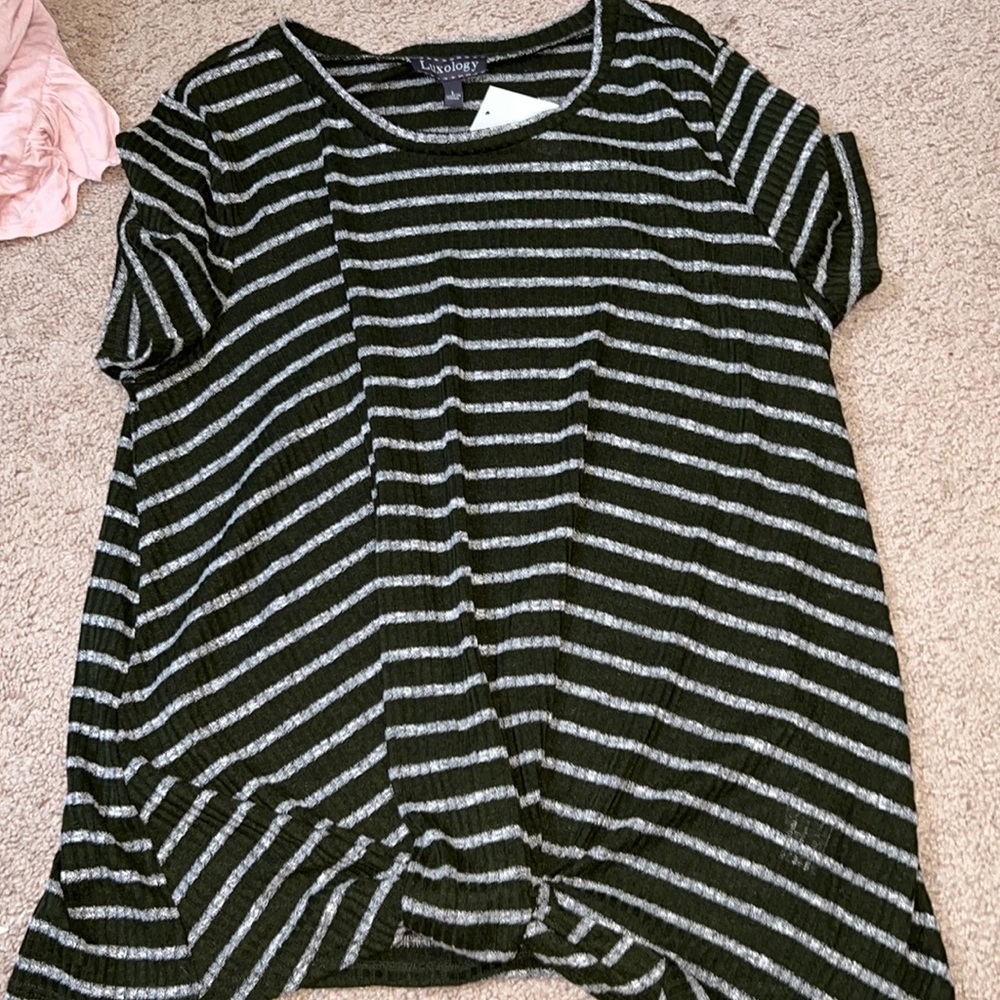 NWT cute top